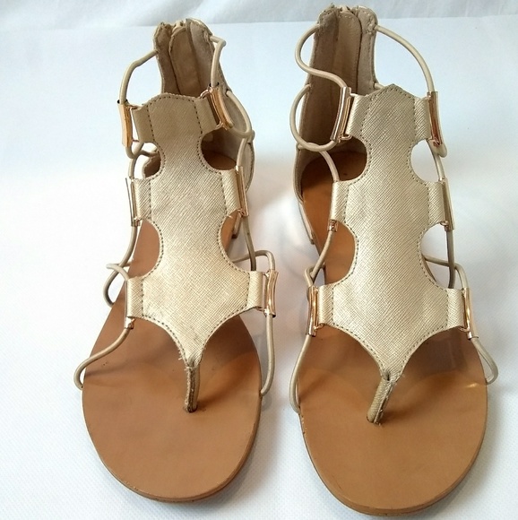 gladiator sandals size 5